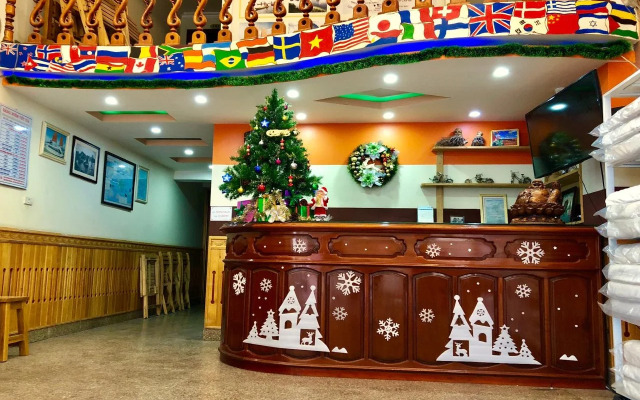 Thong Nhat 2 Hotel