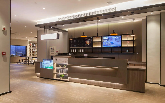 Hanting Hotel Wuhan Huashan Software New Town