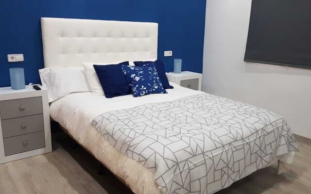 Отель Apartamentos En Sol вид на фасад