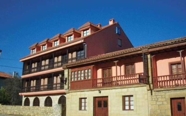 Hotel Puerto Calderon вид на фасад