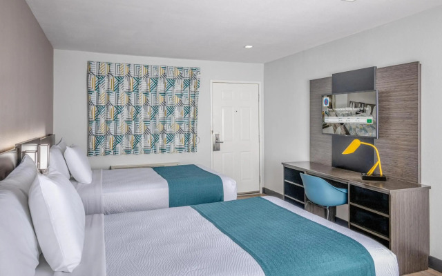 Motel 6 Euless, TX - Dallas