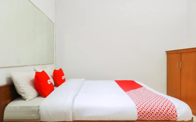 OYO 2030 Melawai Homestay
