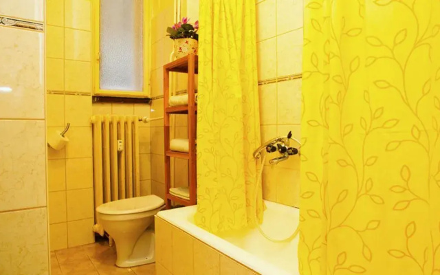 Zumin Apartment