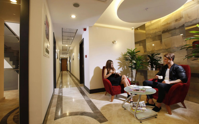 Buca Mat Hotel By Tahtali