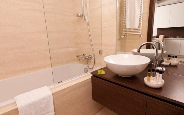 Platinum Towers by Platinum Residence