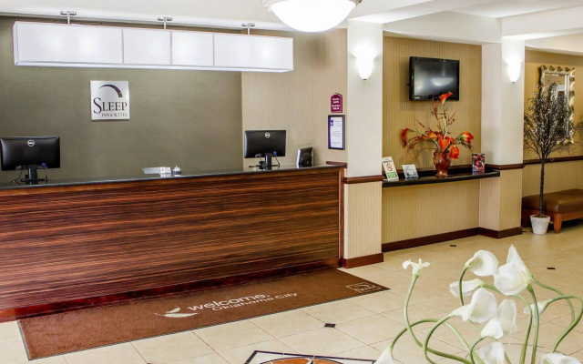 Sleep Inn & Suites Oklahoma City North