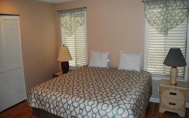 Heron Pointe F-21 - 1 Br Condo
