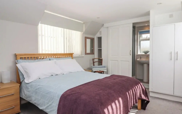 Wisteria Cottage