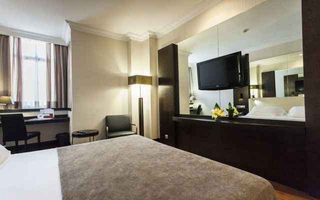 Saray Hotel