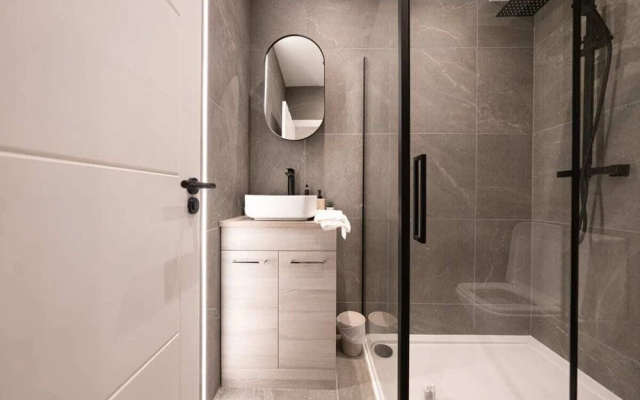 The Battersea Scenery - Elegant 2bdr Flat