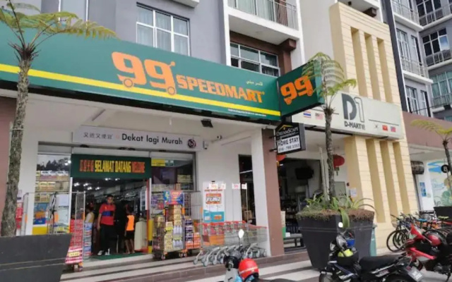 Golden Hills Pasar Malam 3 Bedroom Apartment J LouvRe