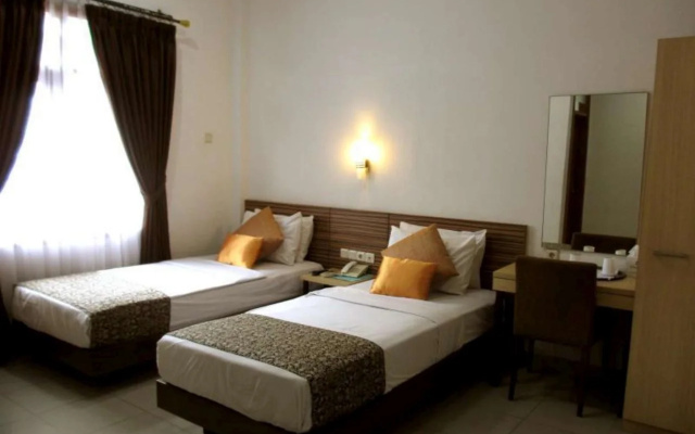 Jiro Hotel