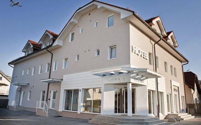 Hotel Bajt Maribor in Maribor, Slovenia from 151$, photos, reviews - zenhotels.com hotel front
