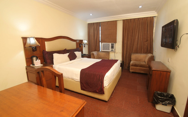 Hotel Metro Agra