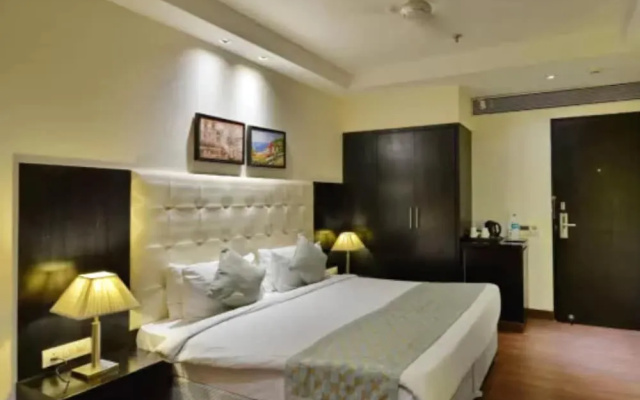 Mandarin Hotel