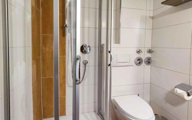 Ferienwohnung-51-mit-Teil-Meerblick-Residenz-Meeresbrandung-Duhnen