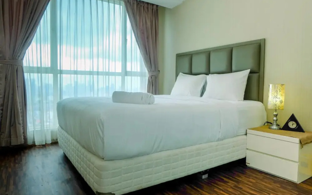 Great Location 1BR Gandaria Heights Apartment