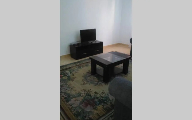 Al Dora Residence cozy apartments AP 3-5-1