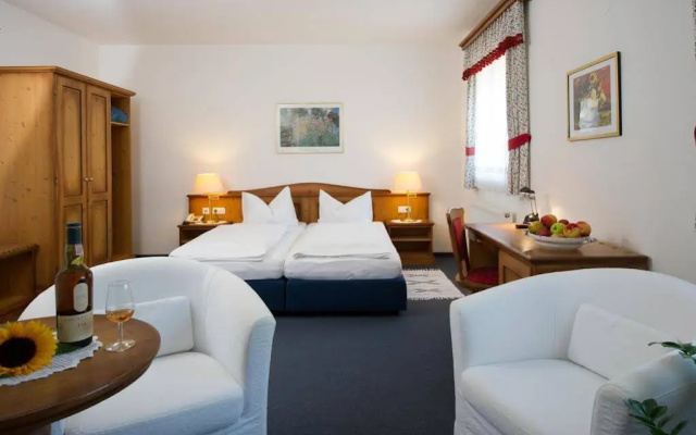 Hotel Garni Nöserlgut
