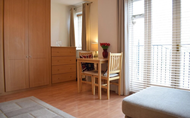 Studio Apartment in London