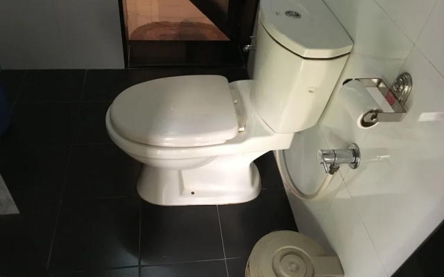 OYO StayOut Villa 2BHK Near Tito's Lane