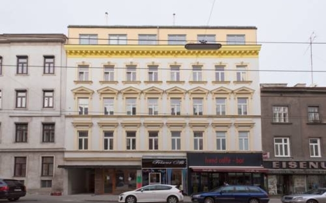Отель Yourapartment 1150 Австрия, Вена - отзывы, цены и фото номеров - забронировать отель Yourapartment 1150 онлайн вид на фасад