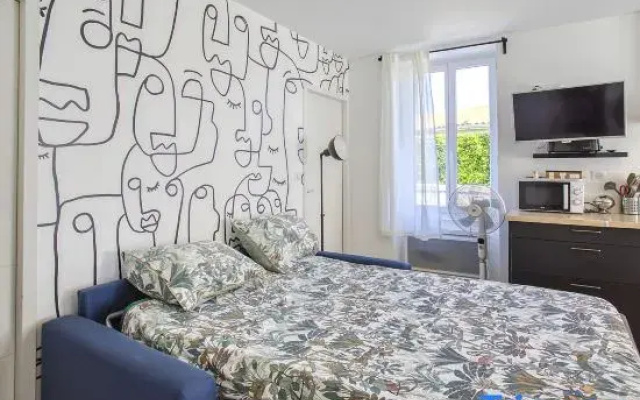 2BR 500sq Comic Spirit comfy feel like home