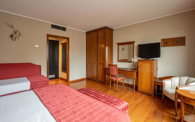 Hotel Leopardi