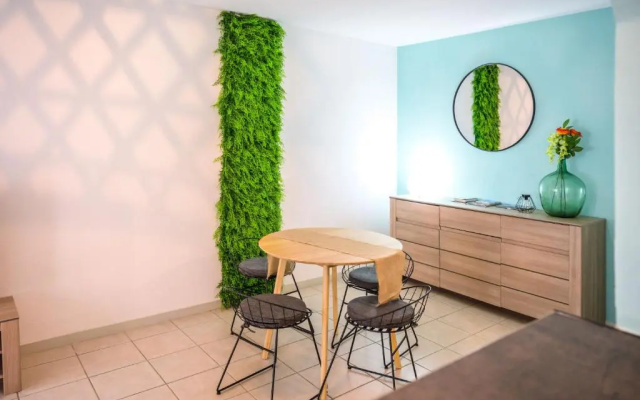 TOULOUSE premium appartement Parking Tramway Wifi Charmant