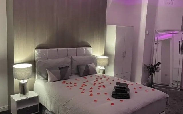 Empreo Serviced Apartments