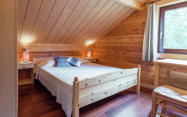 Modern Holiday Home in Vresse-sur-Semois with Kayaking