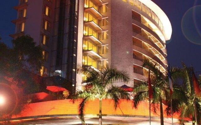 Отель Mercure Hue Gerbera Вьетнам, Хюэ - отзывы, цены и фото номеров - забронировать отель Mercure Hue Gerbera онлайн вид на фасад