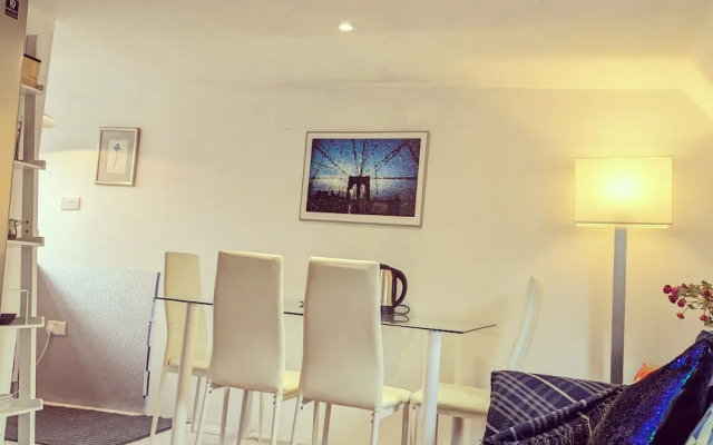 Small 1-bed Apartment in London