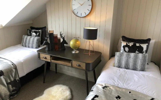 The Wolf Inn