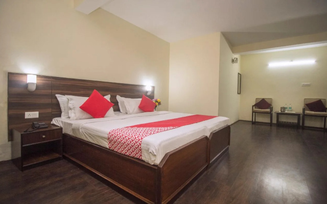 FabHotel Oak Ridge Retreat