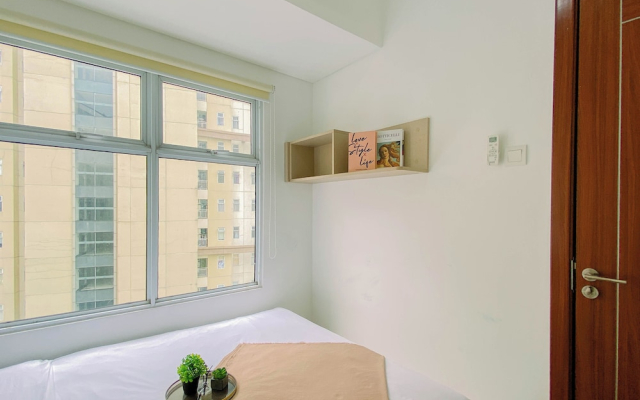 Comfortable And Homey 2Br Apartement At Vittoria Residence