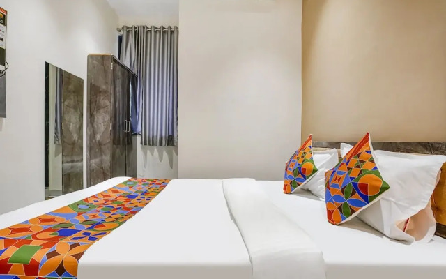Fabexpress Royal Inn