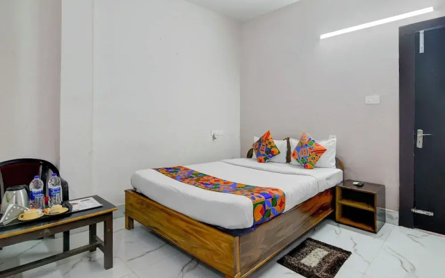 Fabhotel Seven Inn