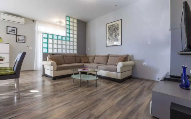 Apartment in Novi Vinodolski 39444