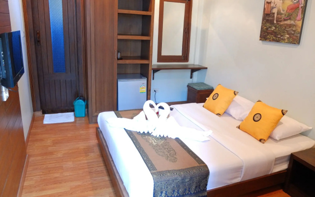 Baanlek Home Stay