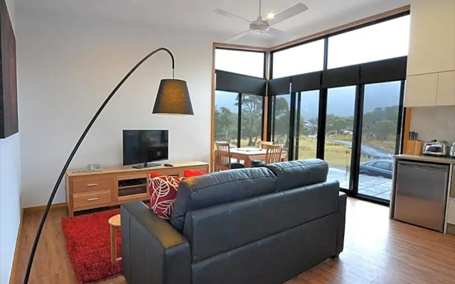 Lake Crackenback Resort & Spa