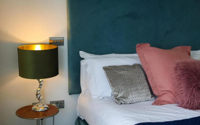 Beachcliff Hotel and Apartments