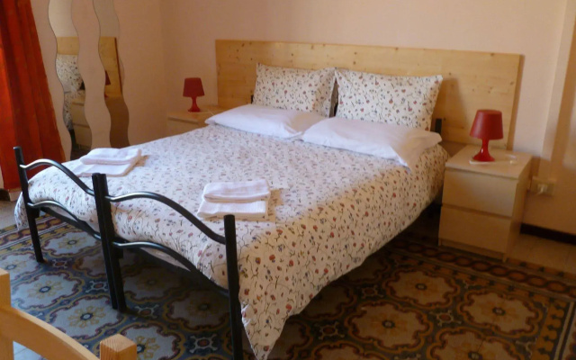 Carlo Alberto House