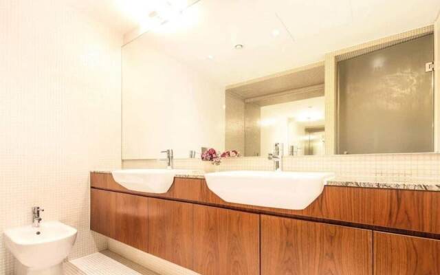 Bright and Luxurious Apt in the Heart of Difc! 0