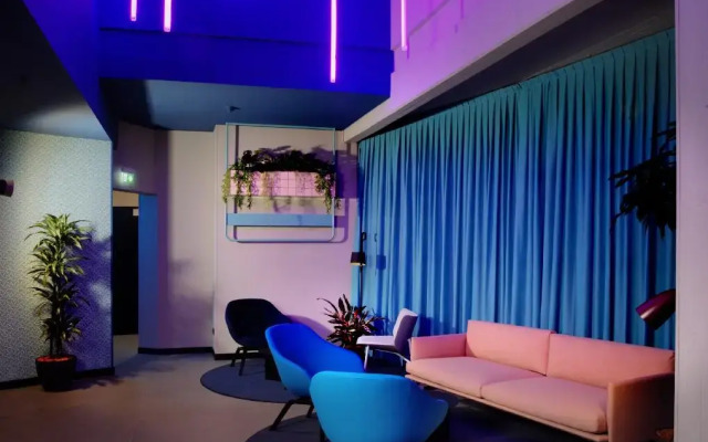 Stay Hotel