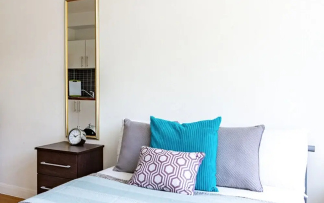 Lovely Studios North Kensington