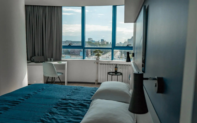Hotel Blue
