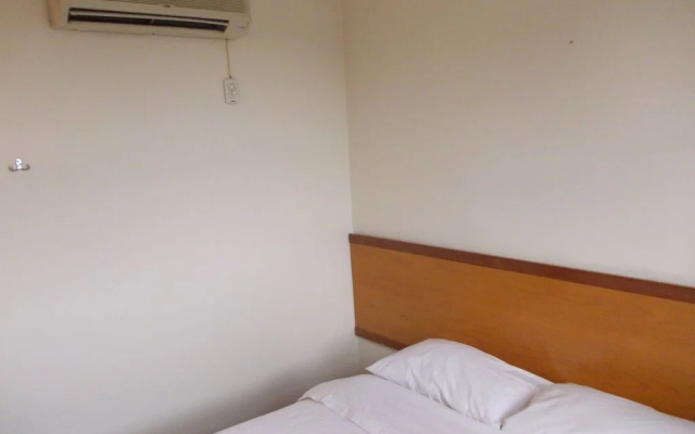 Hotel Sri Sutra - Bandar Puchong Utama