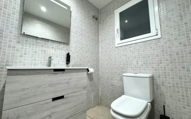 Anais Apartments