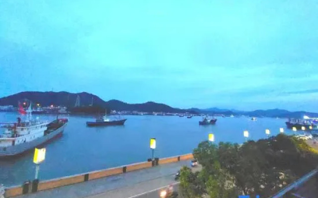 Xiangshan County Shipu Pujia Hotel